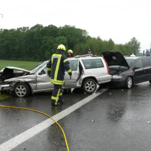 Zwei Unfälle auf der Autobahn 1 in kurzer Zeit