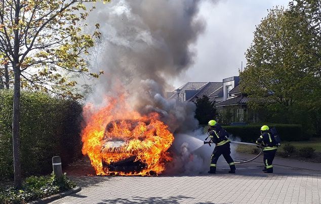 20190417_pkw-brand_luchsweg.jpg