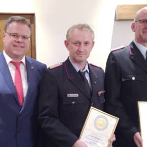 Rat bestätigt Führungsduo der Südlohner Feuerwehr