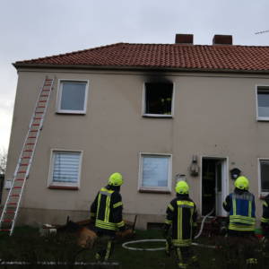 Zimmerbrand in städtischer Unterkunft