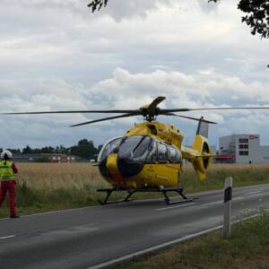 E-Call Auslösung-Motorradfahrer kollidiert frontal mit PKW
