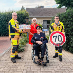 70 Jahre treu: Feuerwehr ehrt Lohner Ehrenstadtbrandmeister Ludwig Tombrägel
